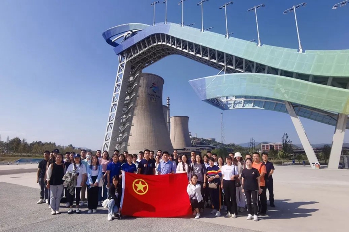 ×ðÁú¿Ê±(Öйú)ÈËÉú¾ÍÊDz«!