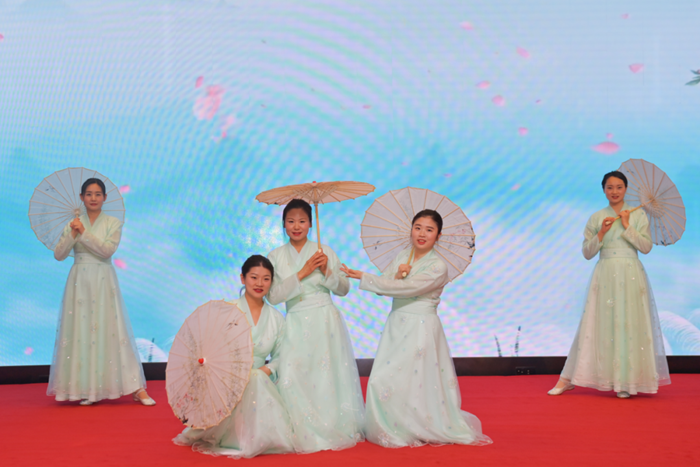 ×ðÁú¿Ê±(Öйú)ÈËÉú¾ÍÊDz«!