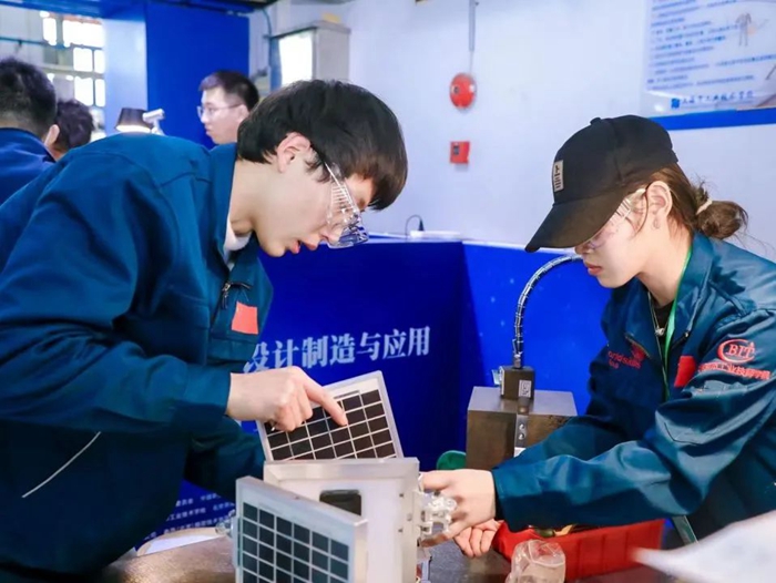 ×ðÁú¿Ê±(Öйú)ÈËÉú¾ÍÊDz«!