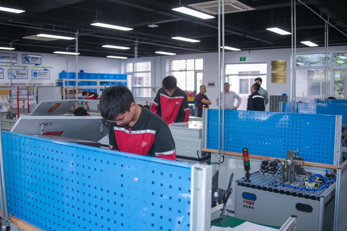 尊龙凯时(中国)人生就是搏!