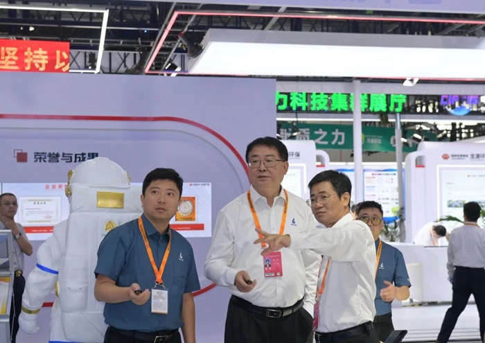 ×ðÁú¿Ê±(Öйú)ÈËÉú¾ÍÊDz«!